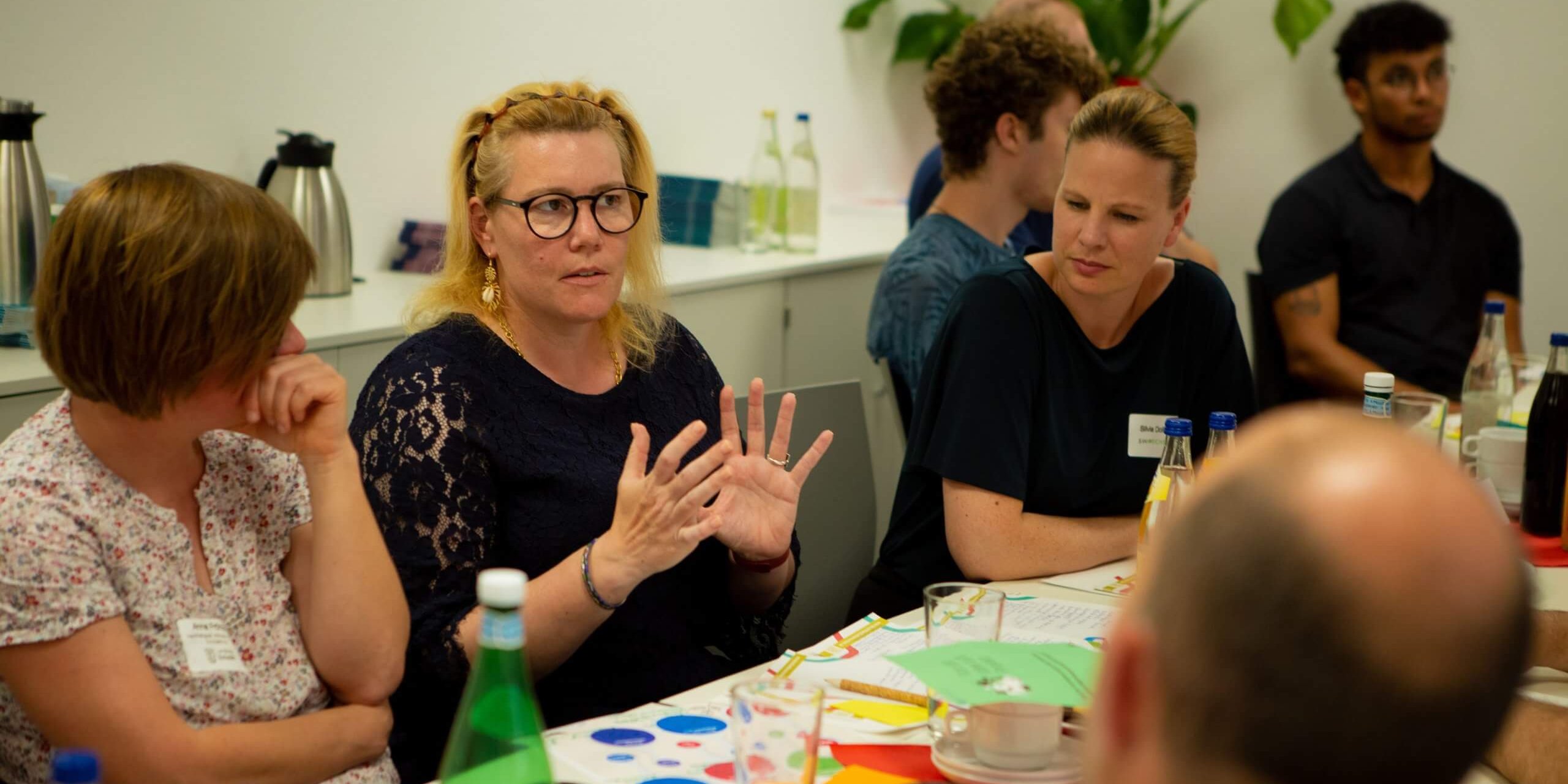 Tischgespräch-88 Kopie