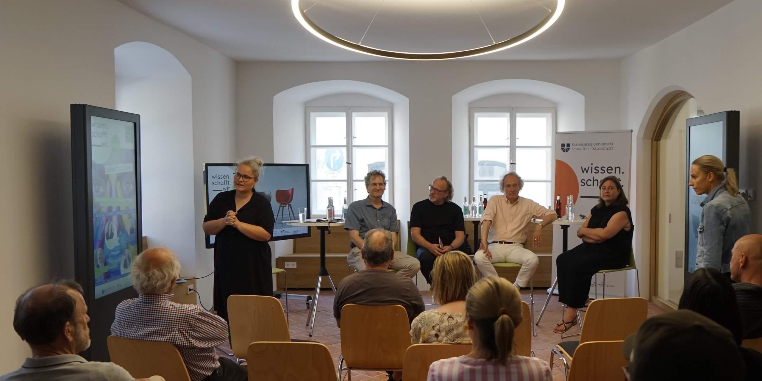 w.s.w. DIALOG zu Kunst und Kultur